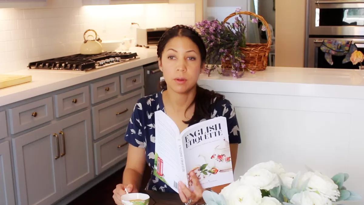 English Etiquette book The Daily Connoisseur