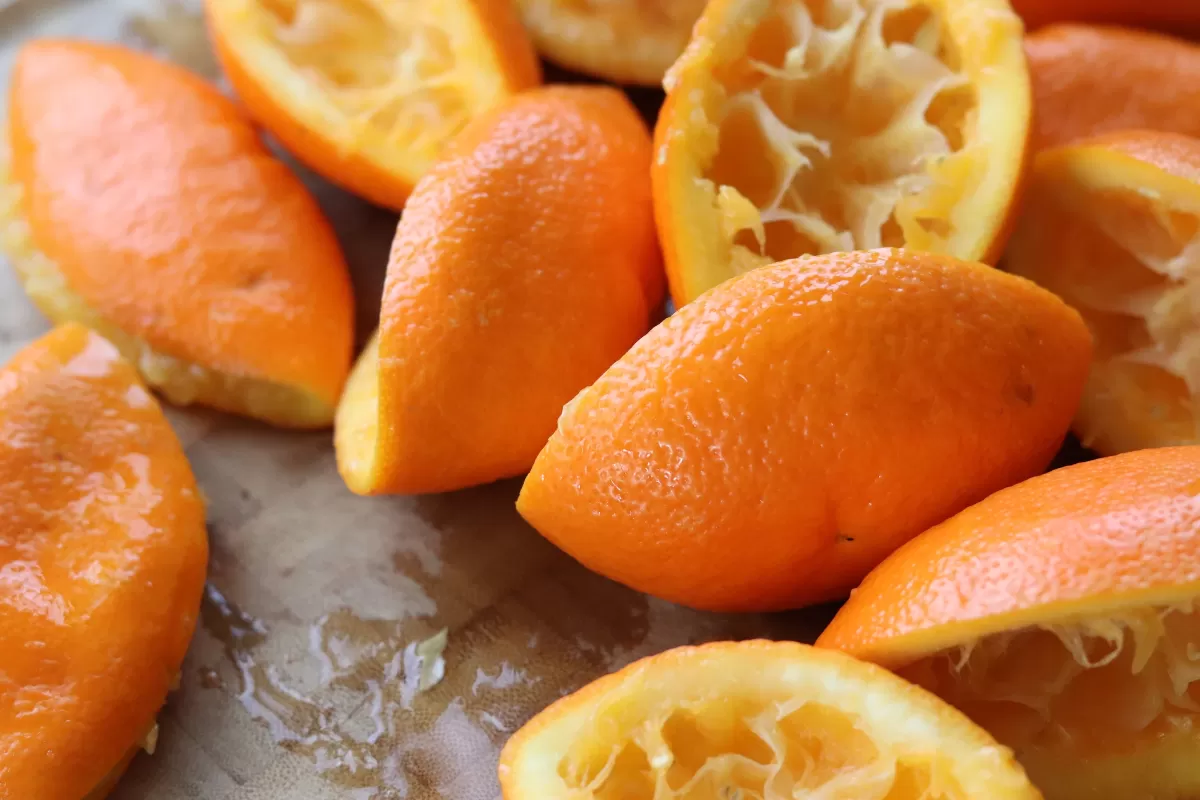 Making marmalade step-by-step