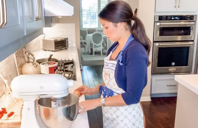 Dear Homemaker, love Jennifer L. Scott