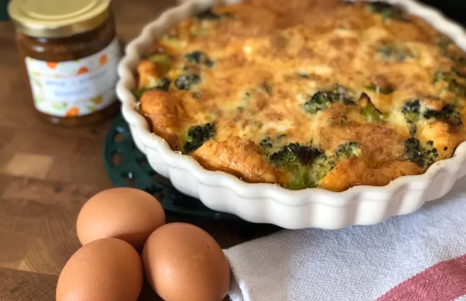 Cheese & Broccoli Crustless Quiche Recipe