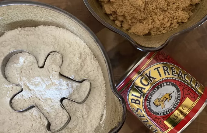 Gingerbread Husbands: an Elizabethan All Hallow's Eve recipe