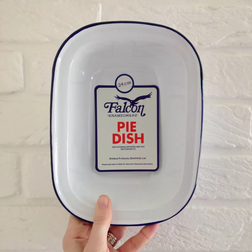 Falcon enamelware traditional english pie kitchenalia