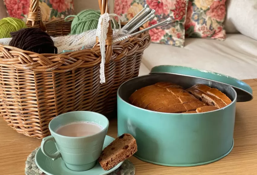 Ovaltine Recipes Tea Loaf Cake By The Darling Academy