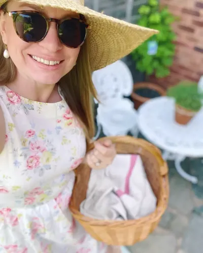 Trad Wife Aesthetic Outfit